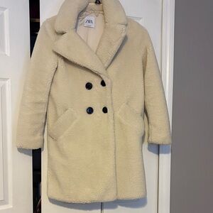 Zara Off-White Fleece Coat with Black Buttons